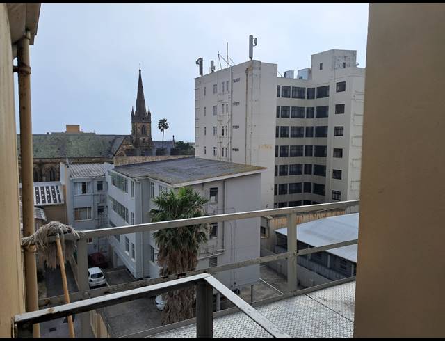 2 BEDROOM APARTMENT BLOCK FOR SALE IN GQEBERHA CENTRAL